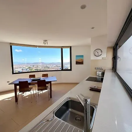 With Views And Villaverde Villa *