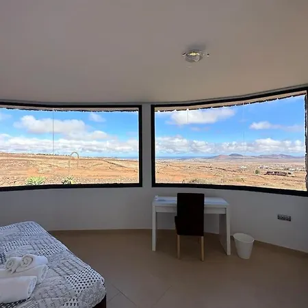 With Views And Villaverde