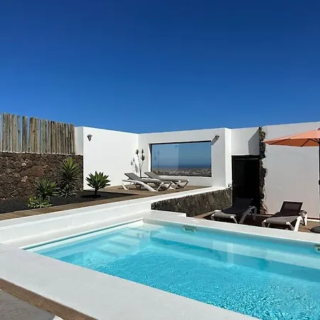 With Views And Villaverde * Villaverde (Fuerteventura)