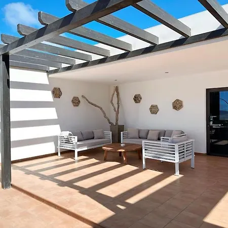 With Views And Villaverde Villa *
