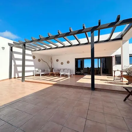 With Views And Villaverde