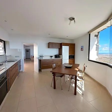 With Views And Villaverde * Villaverde (Fuerteventura)